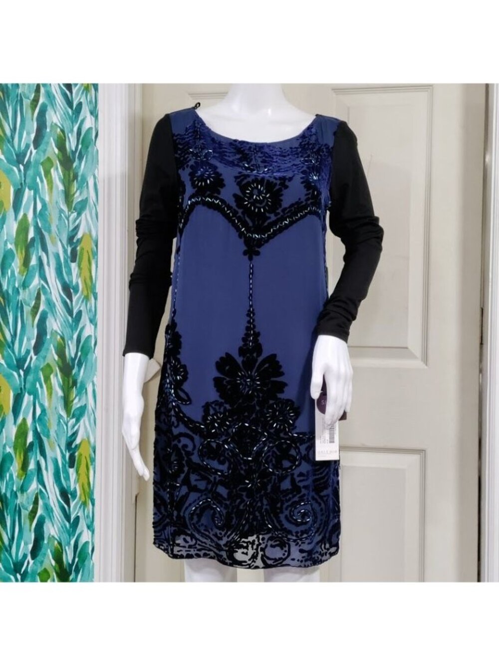 NWT Hale Bob Beaded Elisa Velvet Dress Burnout Long Sleeve Shift Blue Women's XS - Picture 3 of 14